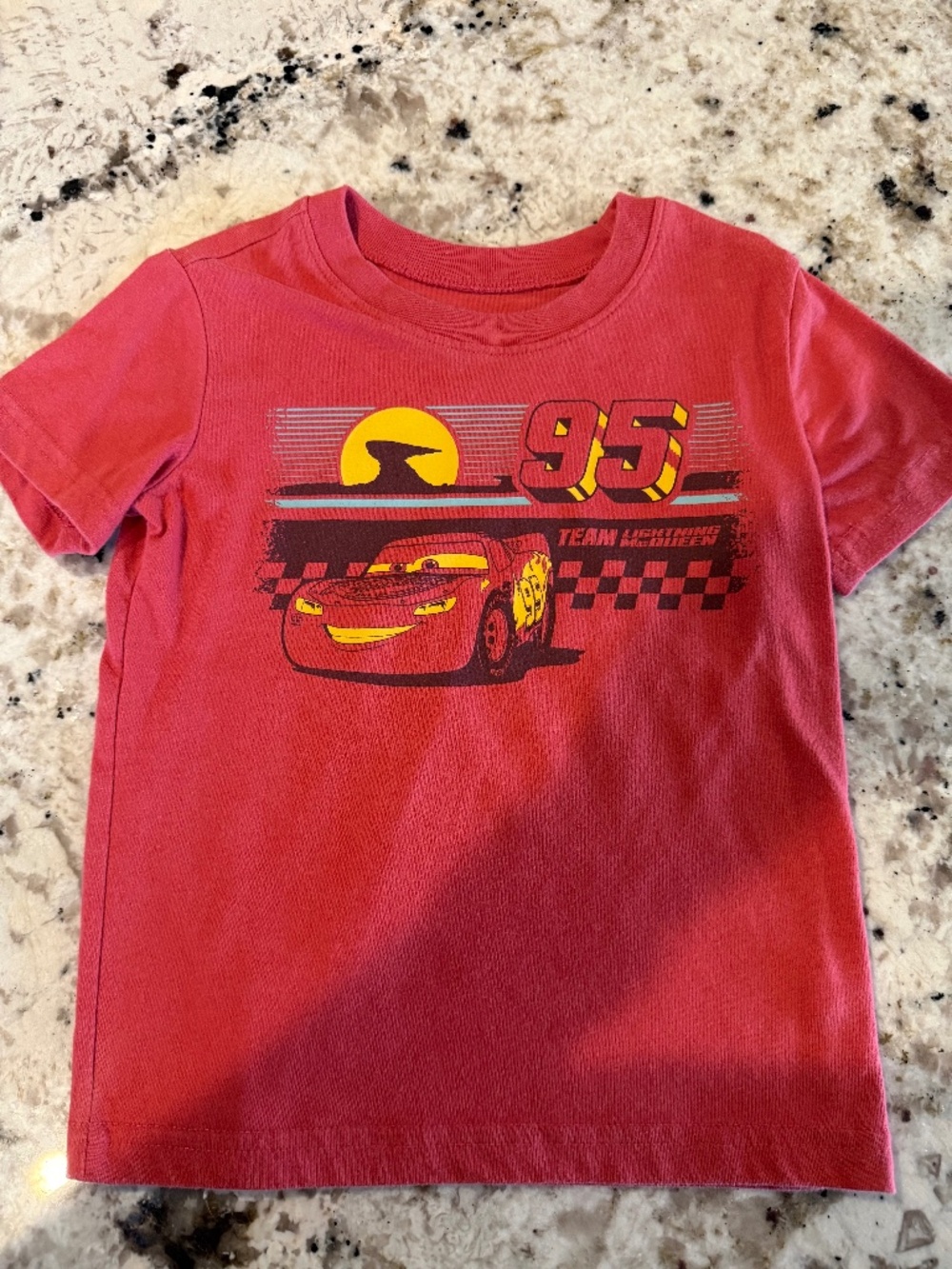 *GENTLY WORN* Boys' Disney x Jumping Beans Lighting McQueen Size 3T Tee